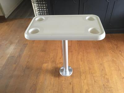 TABLE DE COCKPIT EN PVC 712 X 406 MM AVEC PIED ALU 680 MM