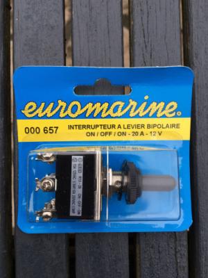 INTERRUPTEUR ETANCHE A LEVIER 20A ON-OFF-ON BIPOLAIRE EUROMARINE 000657